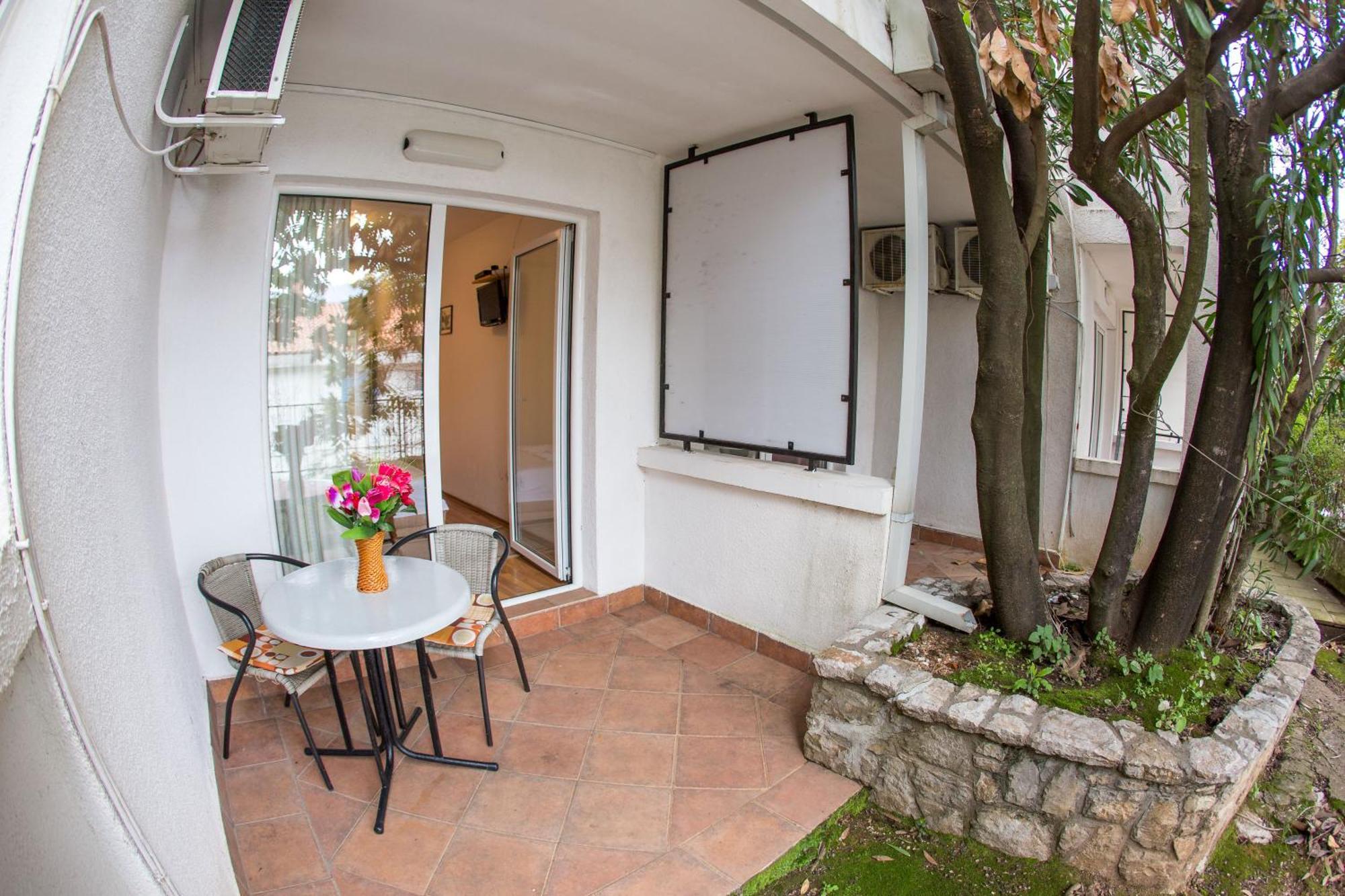 Apartments Luka Budva Pokoj fotografie